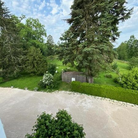 Logis Hotel & Restaurant Le Parcey Buitenkant foto